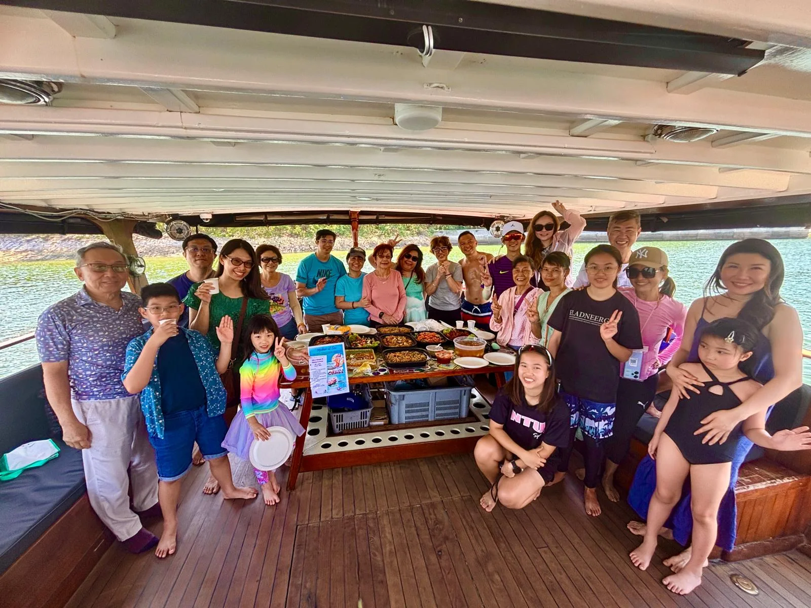 HK junk boat 45 group BBQ party